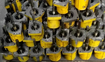 Z3050Z3063Z3080搖臂鉆床鎖緊油缸